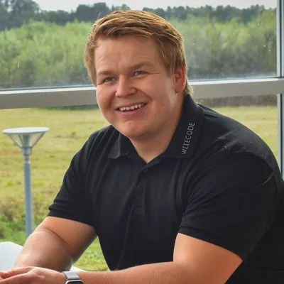 Monogram för Jacob Hildebrandt, grundare av WizeSite